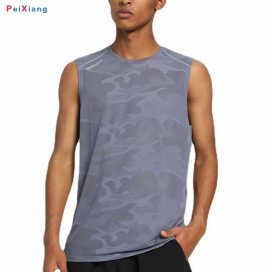 Men's camo quick dry training vest front view