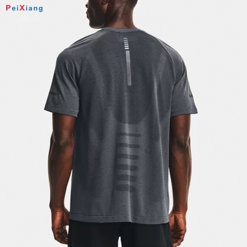 Men's grey gradient training tee back with reflective detail